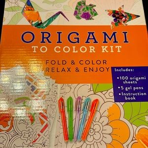 Origami to Color Kit: Includes 100 Origami Sheets, 5 Gel Pens, and Instructions